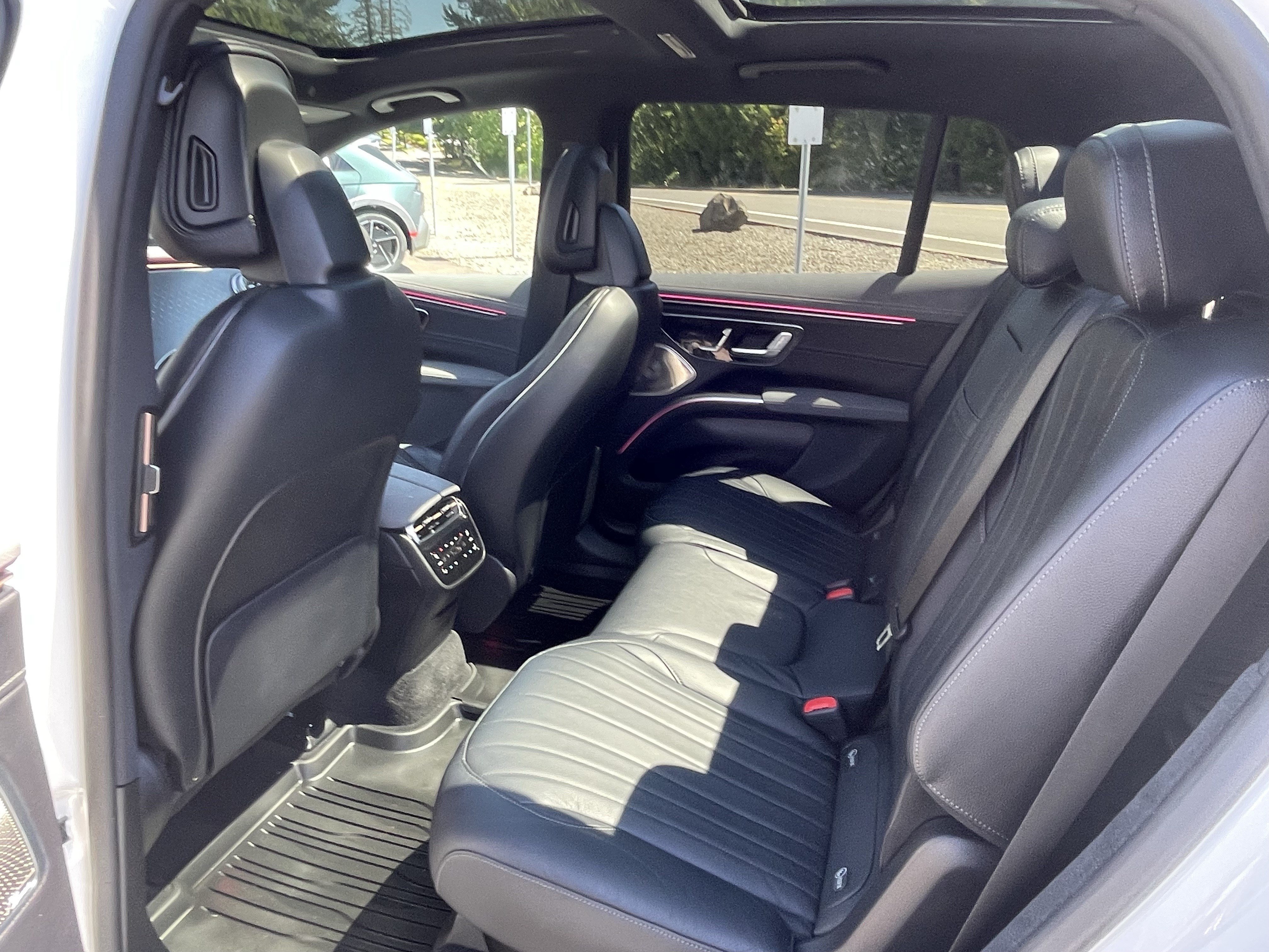 Used 2023 Mercedes-Benz EQS 450+ 4MATIC SUV image 15
