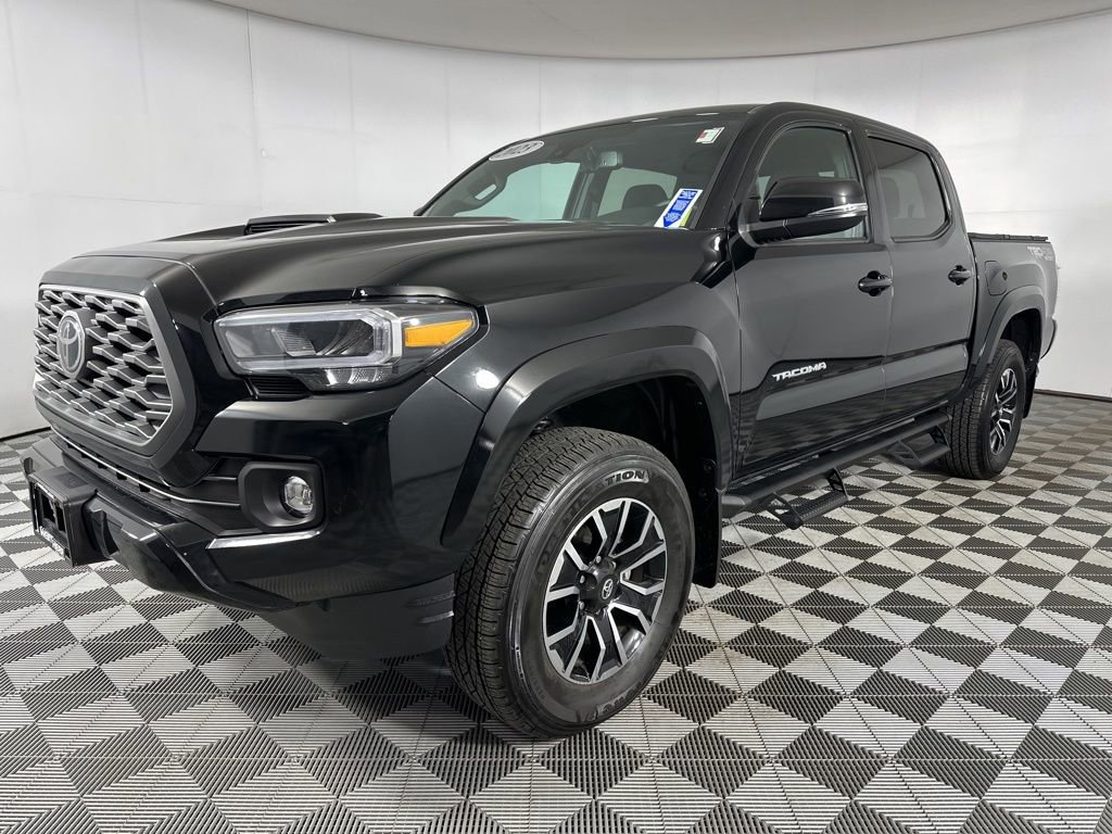 Used 2023 Toyota Tacoma TRD Sport AWD/4WD image 5