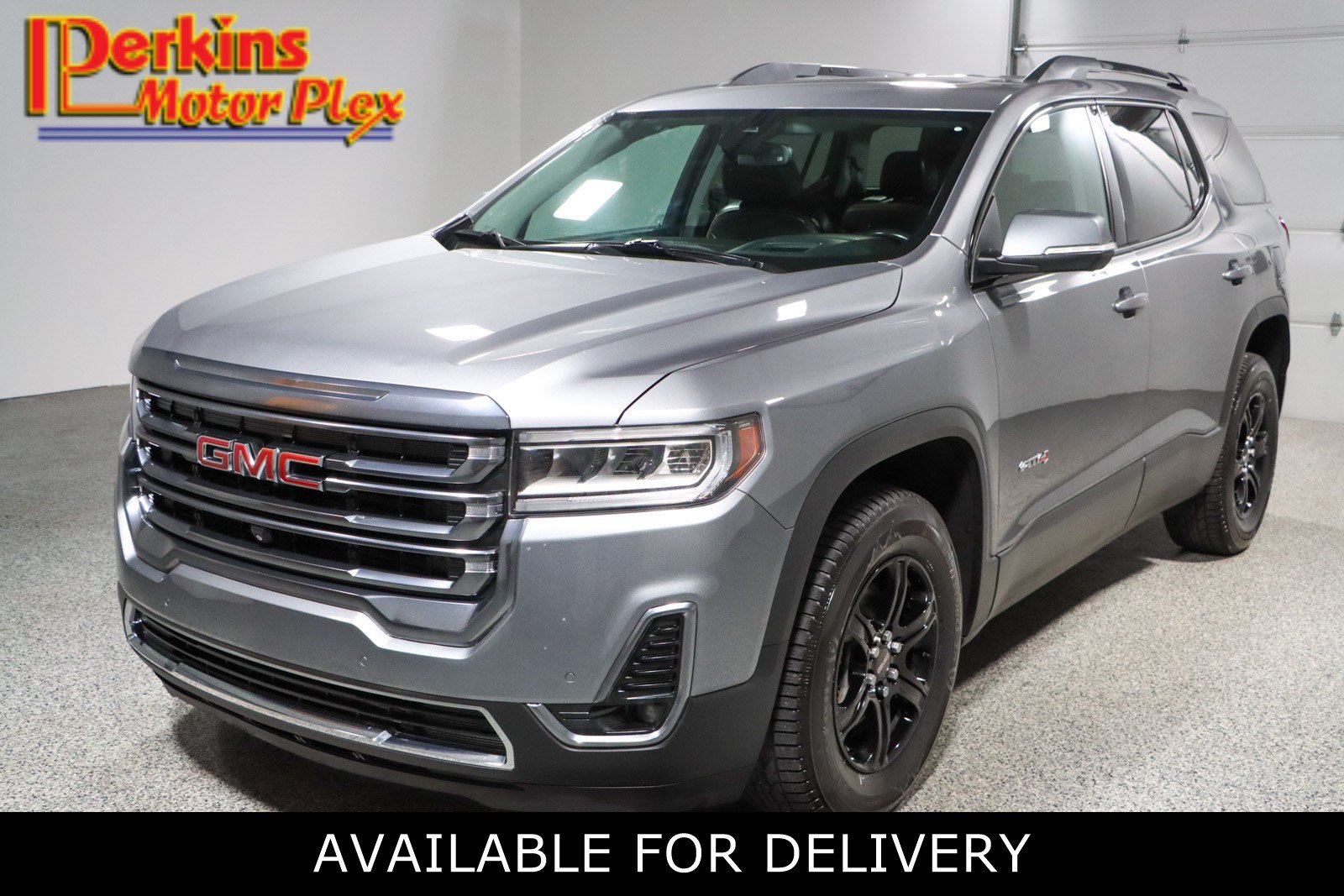 Used 2022 GMC Acadia AT4 w/ GMC Pro Grade Package AWD/4WD image 1