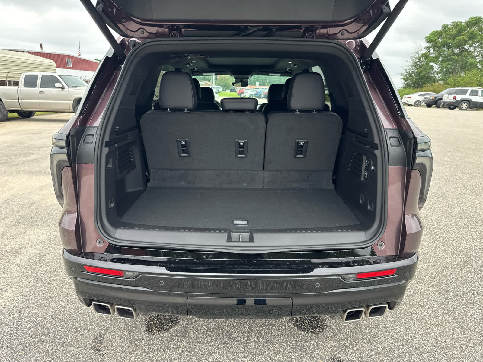 New 2026 Chevrolet Traverse High Country image 13