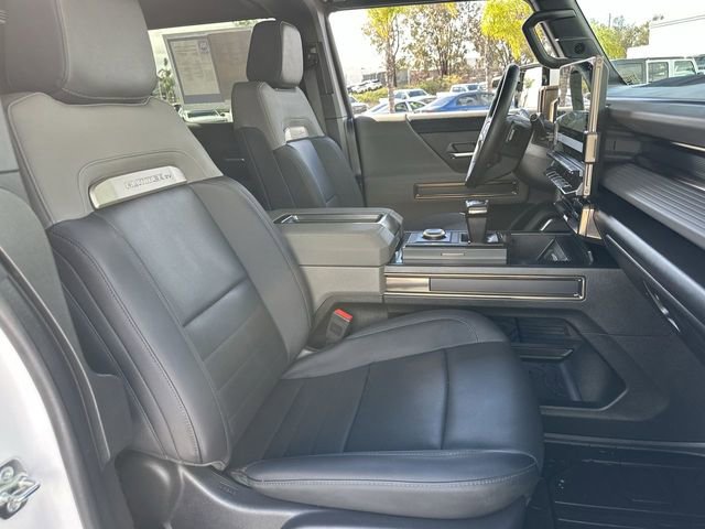 Certified 2025 GMC Hummer EV 2X AWD/4WD image 29