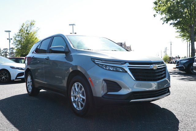 Used 2024 Chevrolet Equinox LT FWD image 3