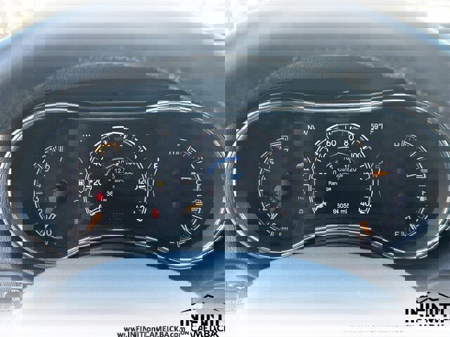 Used 2019 Jeep Grand Cherokee Limited w/ Luxury Group II image 30