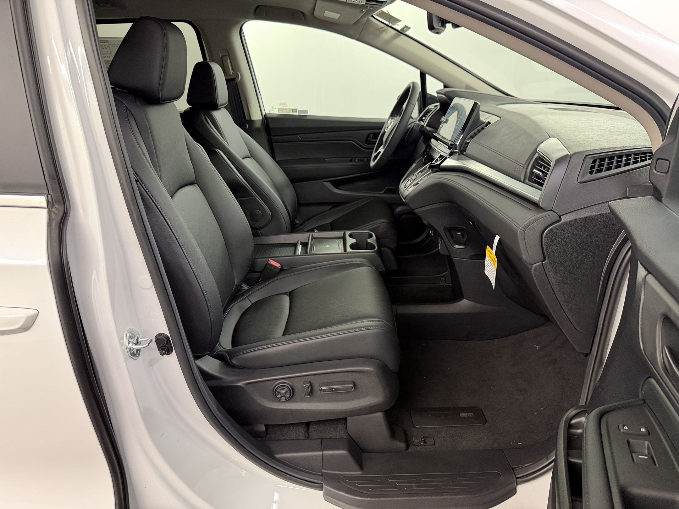 New 2027 Honda Odyssey EX-L image 24