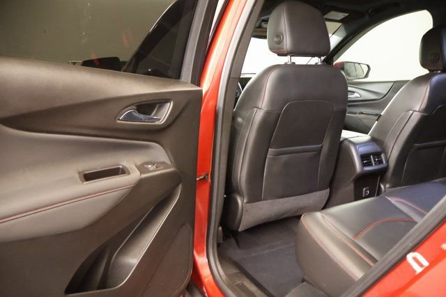 Used 2022 Chevrolet Equinox RS w/ RS Leather Package image 29
