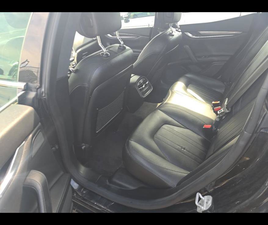 Used 2018 Maserati Ghibli RWD image 7