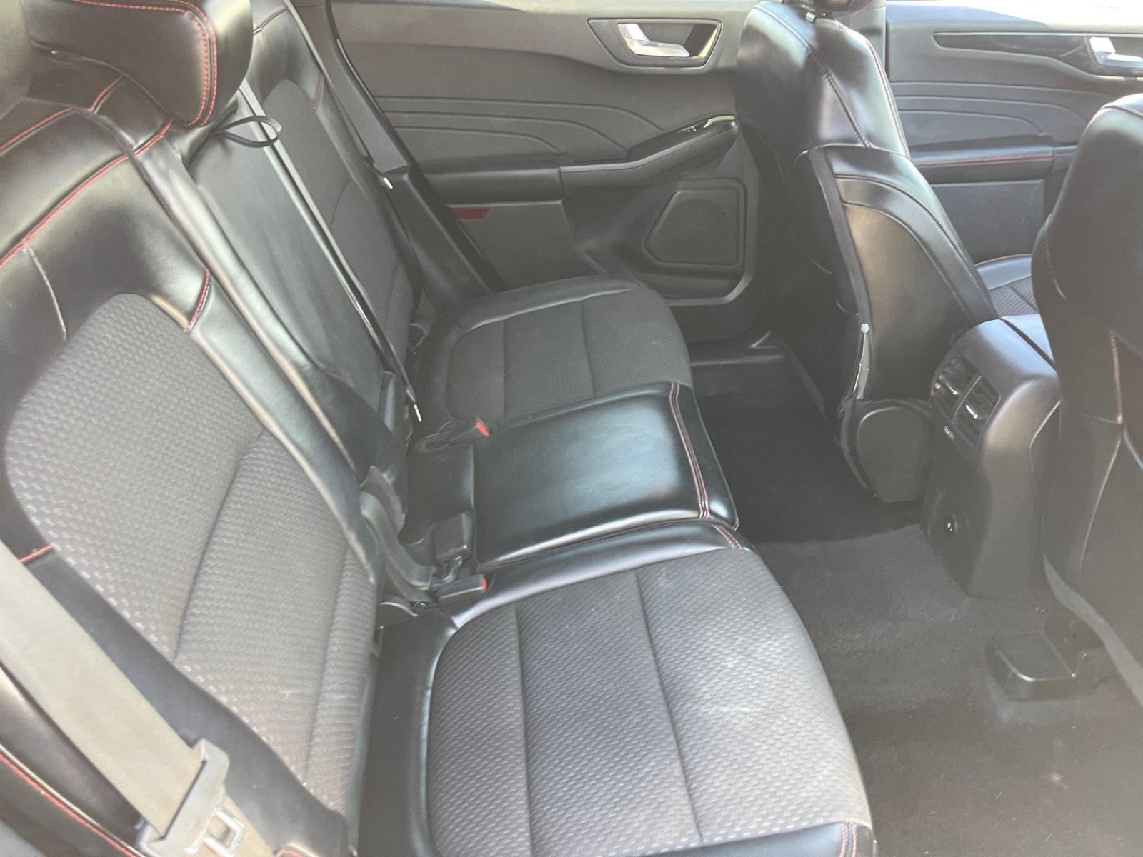 Used 2023 Ford Escape ST-Line AWD/4WD image 18
