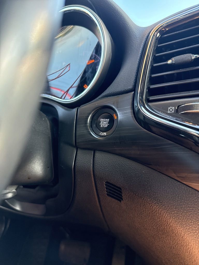 Used 2022 Jeep Grand Cherokee Laredo E w/ Security & Convenience Group image 16