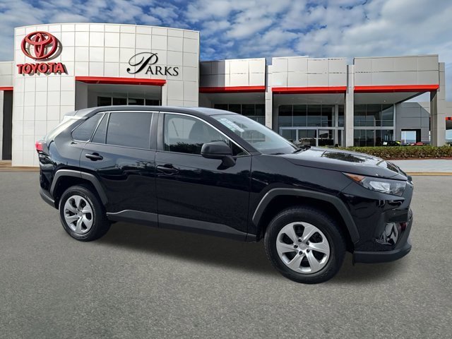 Used 2022 Toyota RAV4 LE