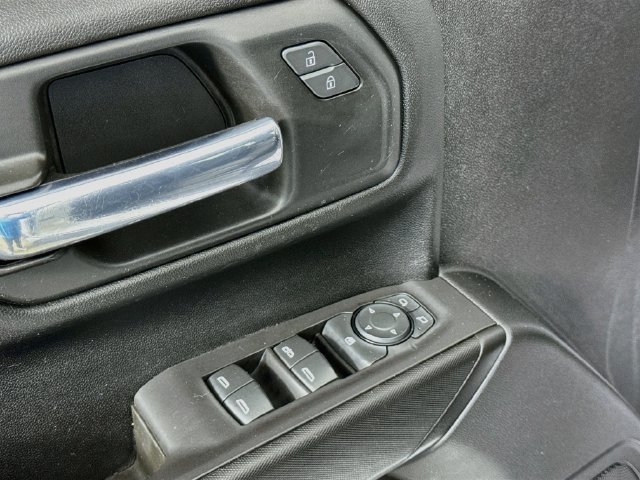 Used 2021 Chevrolet Silverado 1500 Custom w/ Safety Confidence Package AWD/4WD image 19