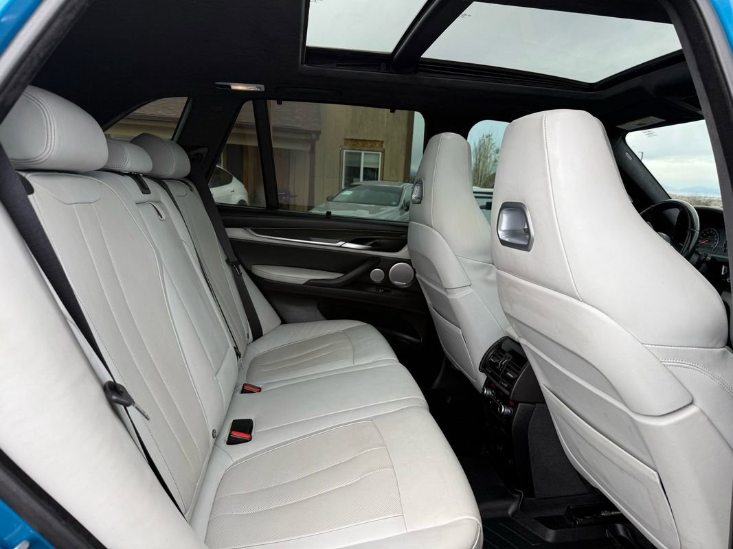 Used 2017 BMW X5 M AWD/4WD image 23