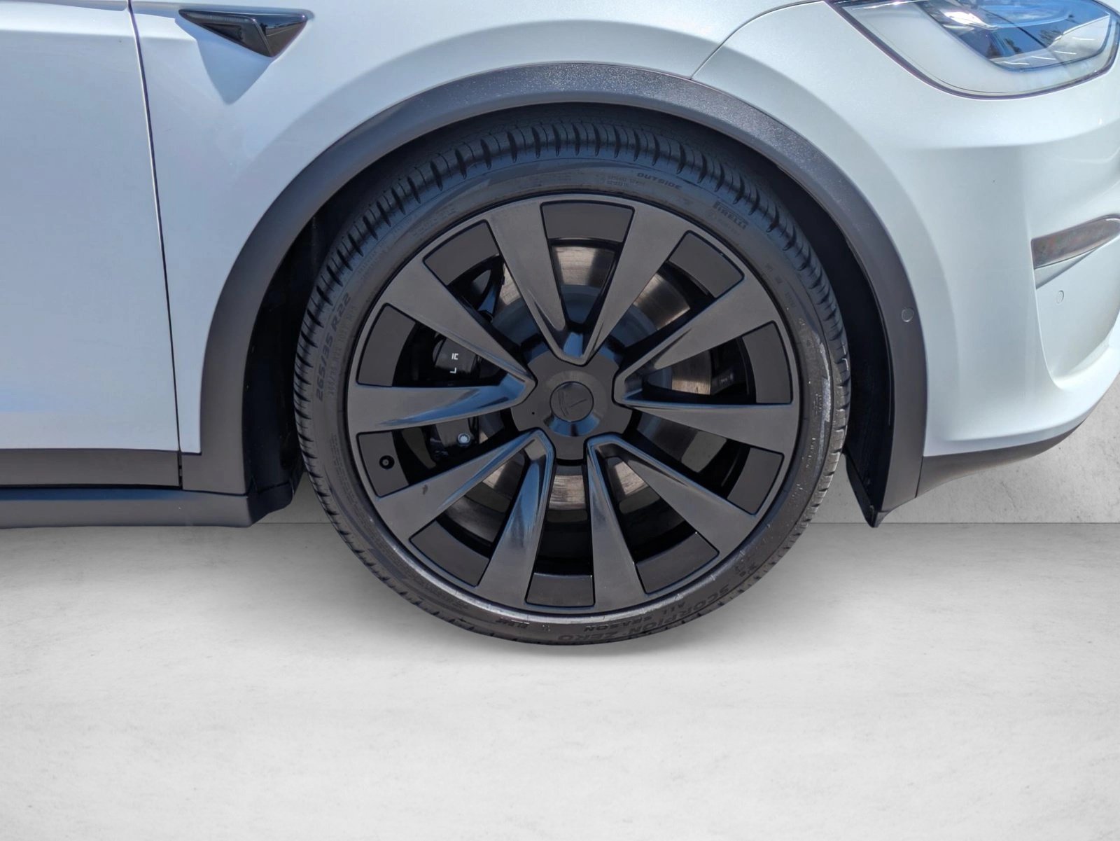 Used 2023 Tesla Model X AWD/4WD image 24