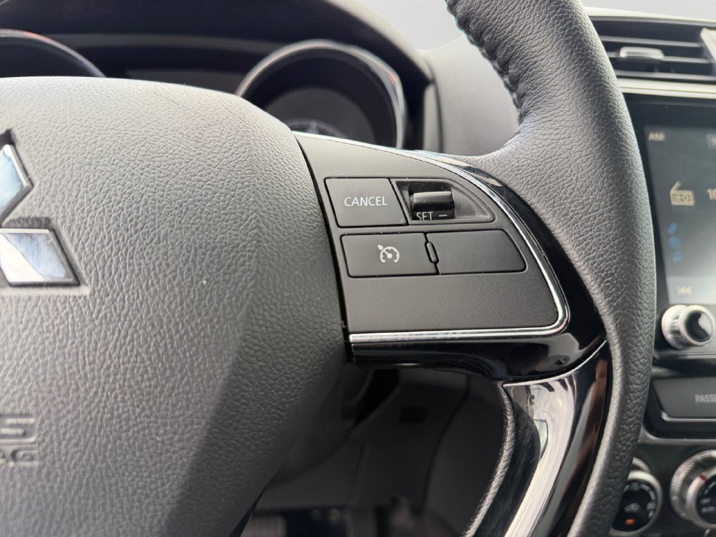 Used 2024 Mitsubishi Outlander Sport SE AWD/4WD image 20