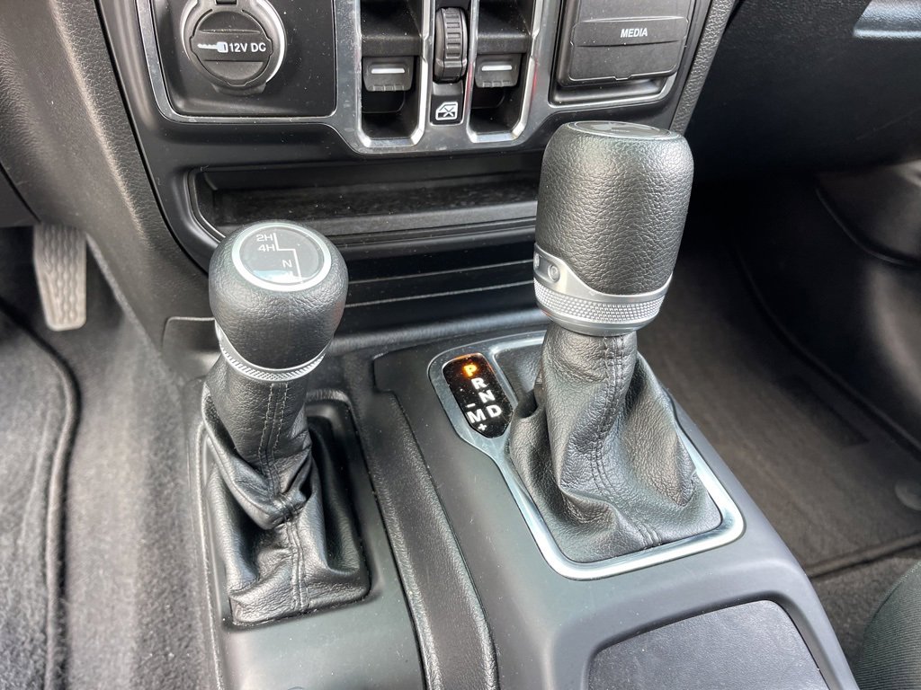 Used 2021 Jeep Wrangler Unlimited Sport image 16