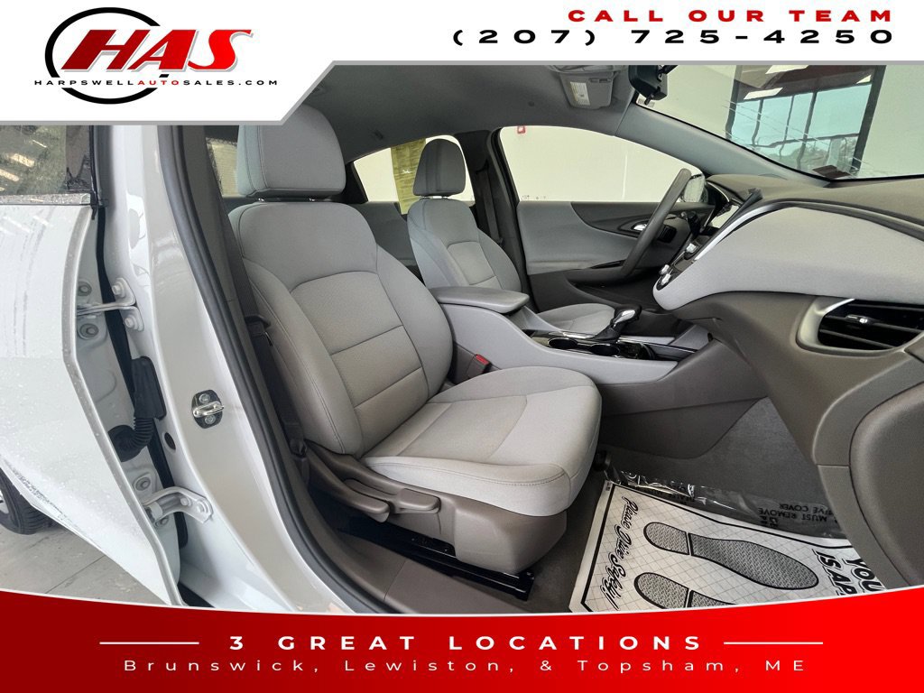 Used 2022 Chevrolet Malibu LS w/ Driver Confidence Package II FWD image 11