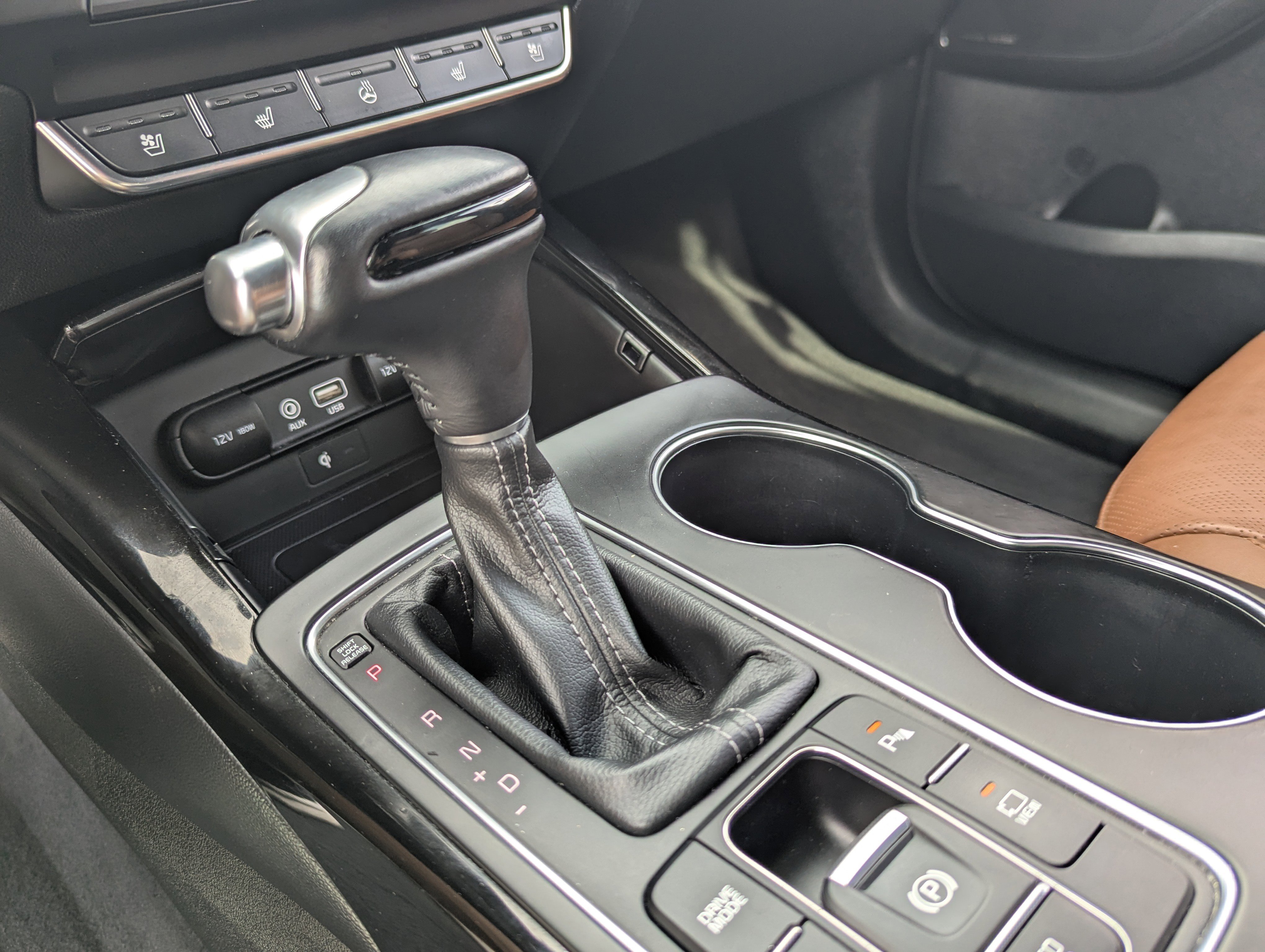 Used 2019 Kia Sorento SX image 33