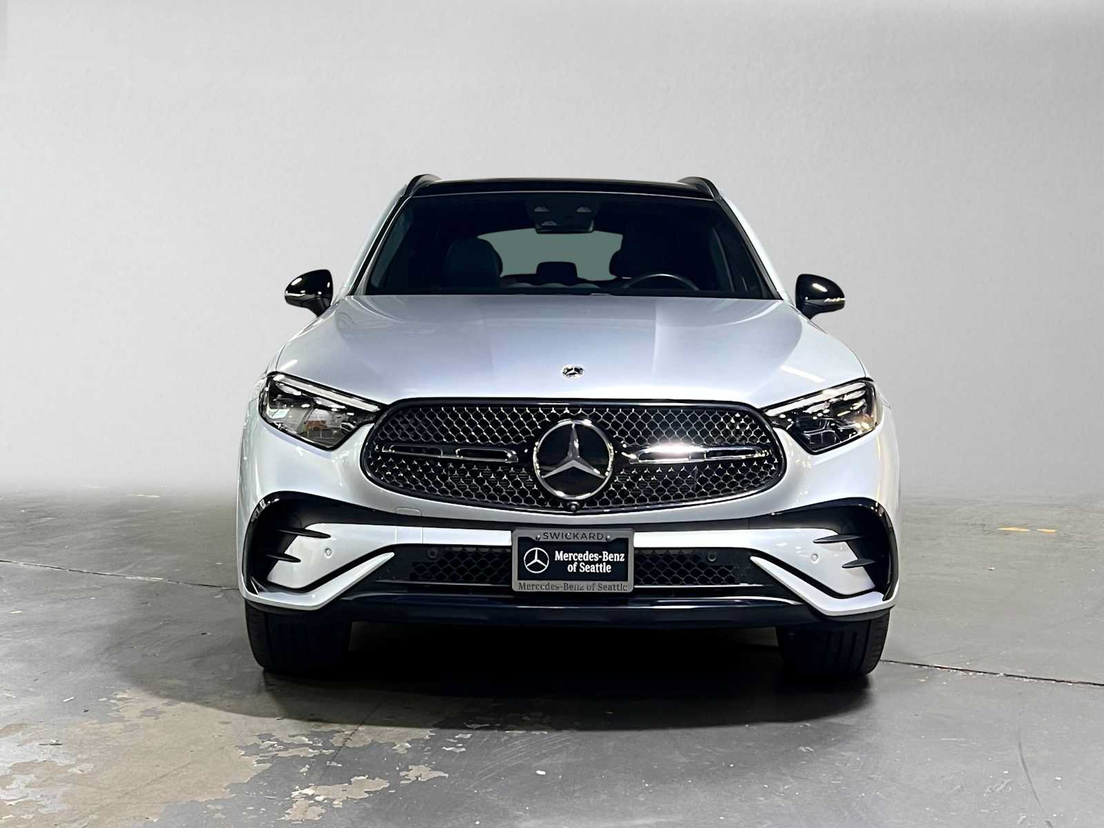 Used 2023 Mercedes-Benz GLC 300 4MATIC image 8