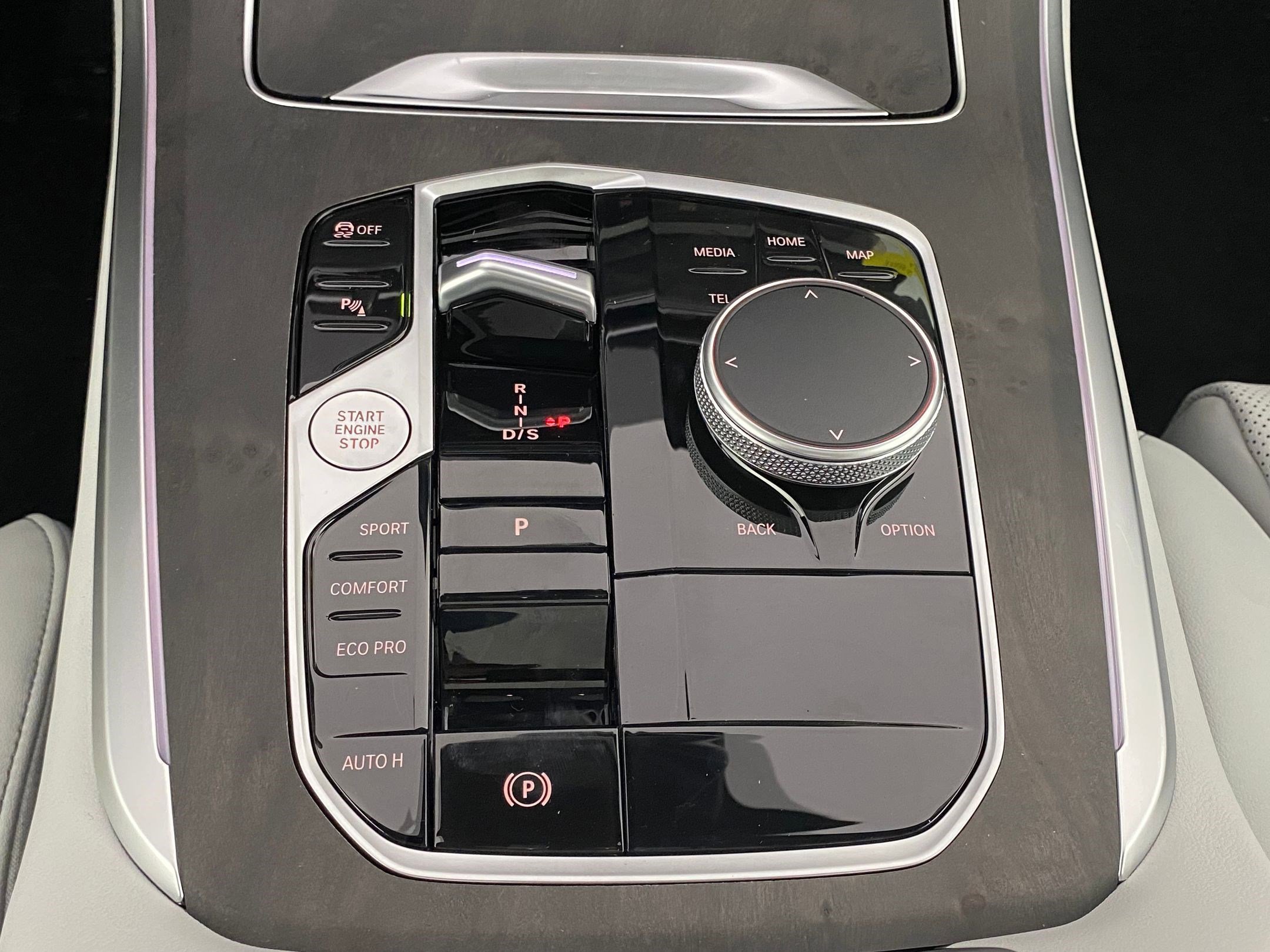 New 2026 BMW X5 sDrive40i w/ Premium Package image 15