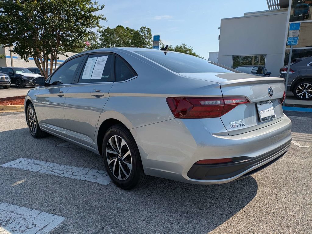 Certified 2023 Volkswagen Jetta S FWD image 4