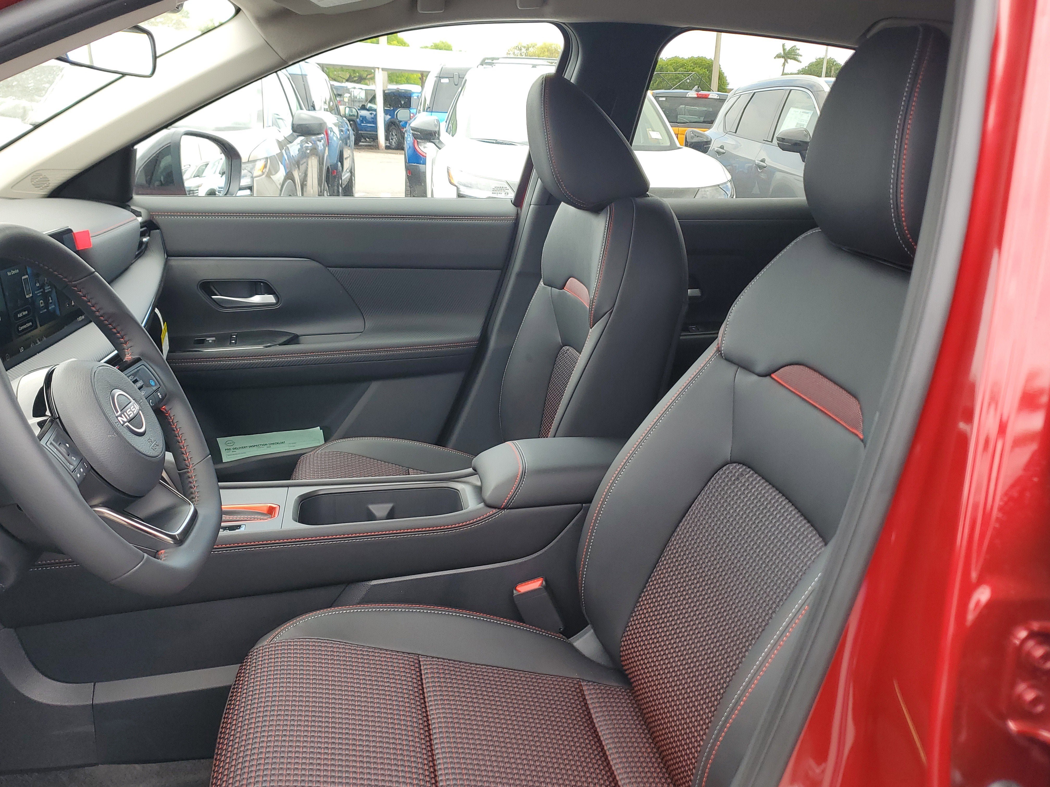 New 2026 Nissan Kicks SR FWD image 10