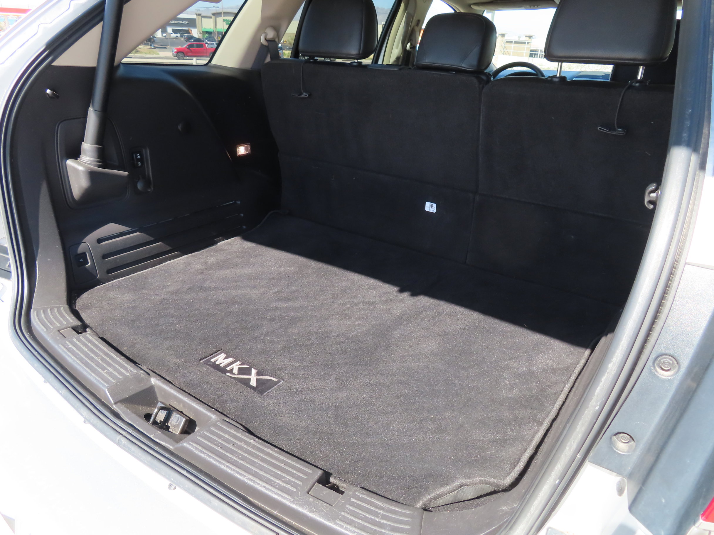 Used 2013 Lincoln MKX FWD image 14