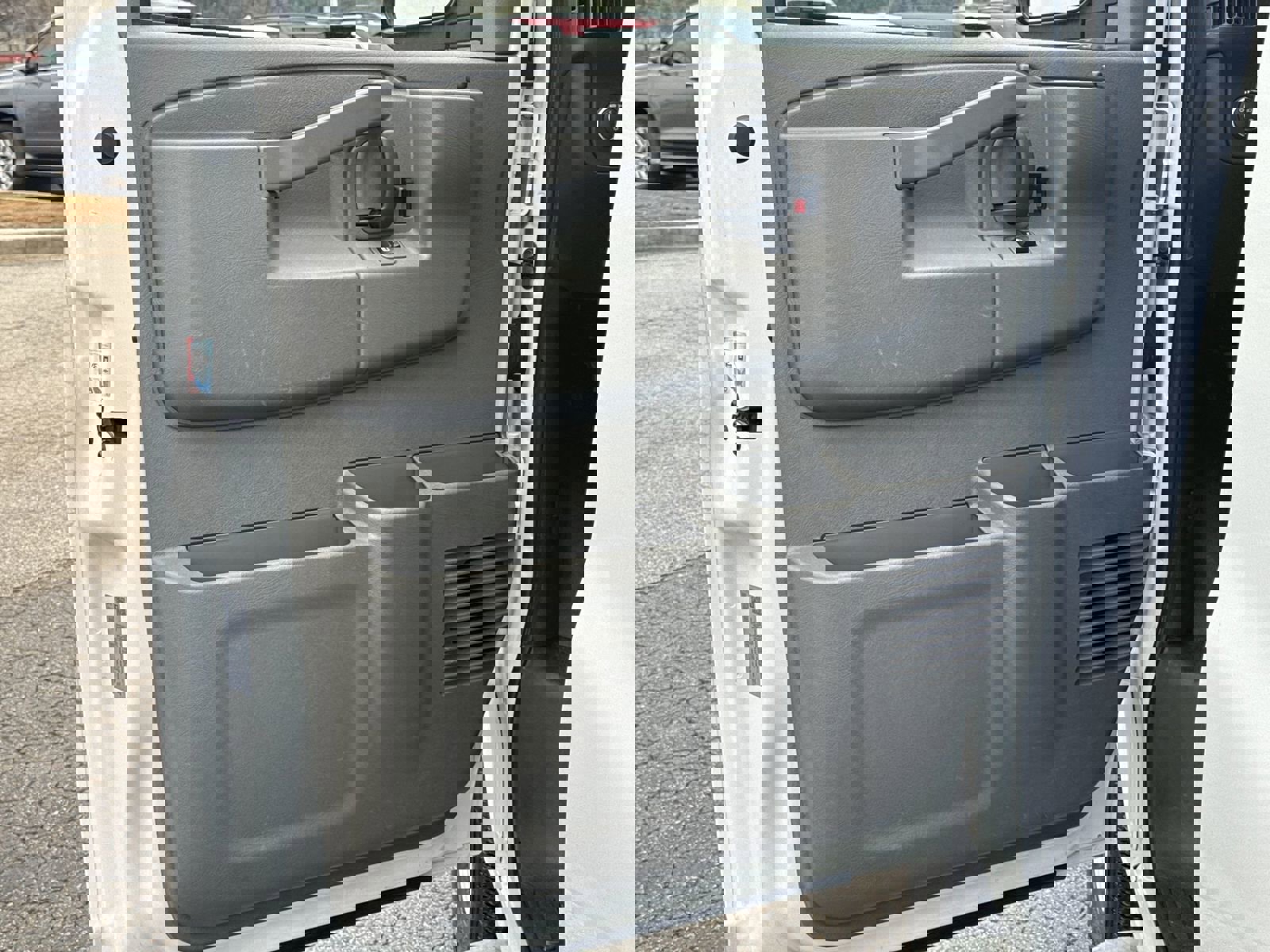 Used 2024 GMC Savana 2500 w/ Driver Convenience Package image 14