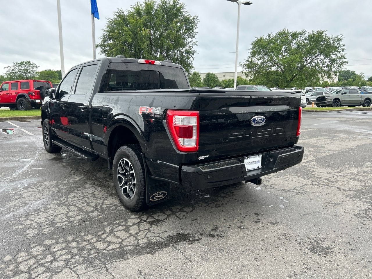 Used 2022 Ford F150 Lariat w/ Equipment Group 502A High AWD/4WD image 5