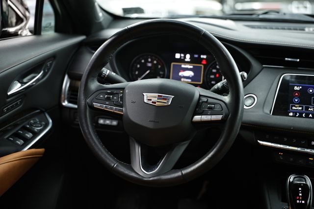 Used 2021 Cadillac XT4 Premium Luxury image 26