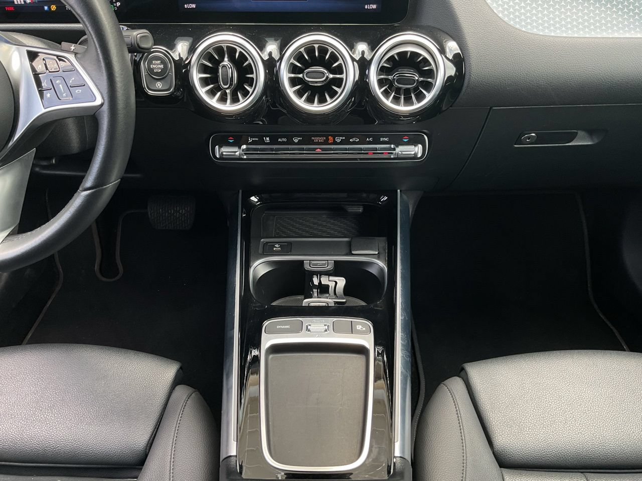 Used 2025 Mercedes-Benz GLA 250 image 11