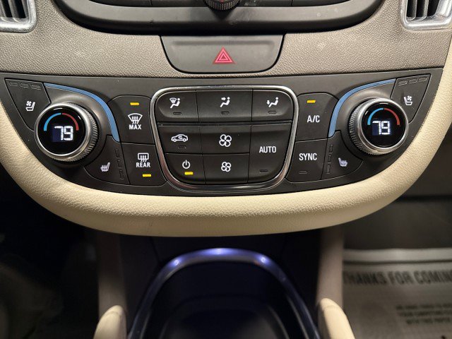 Used 2021 Chevrolet Malibu Premier image 22