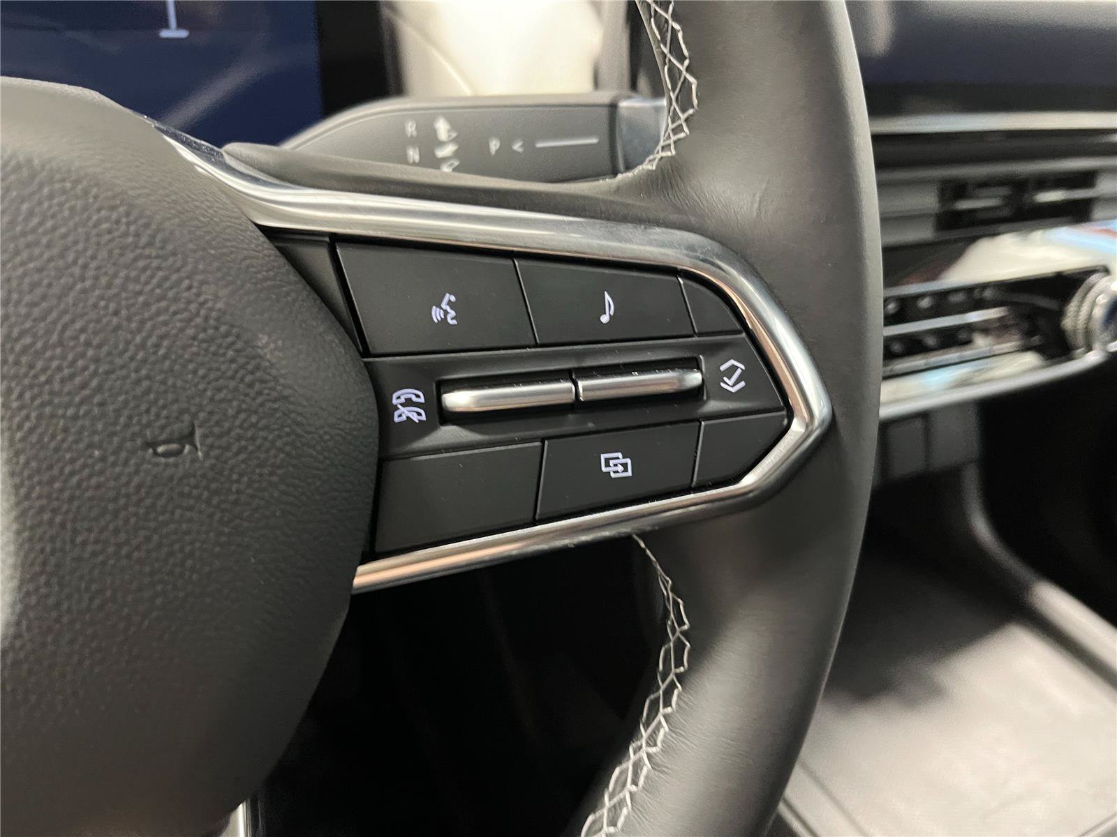 New 2026 Honda Prologue Touring image 17