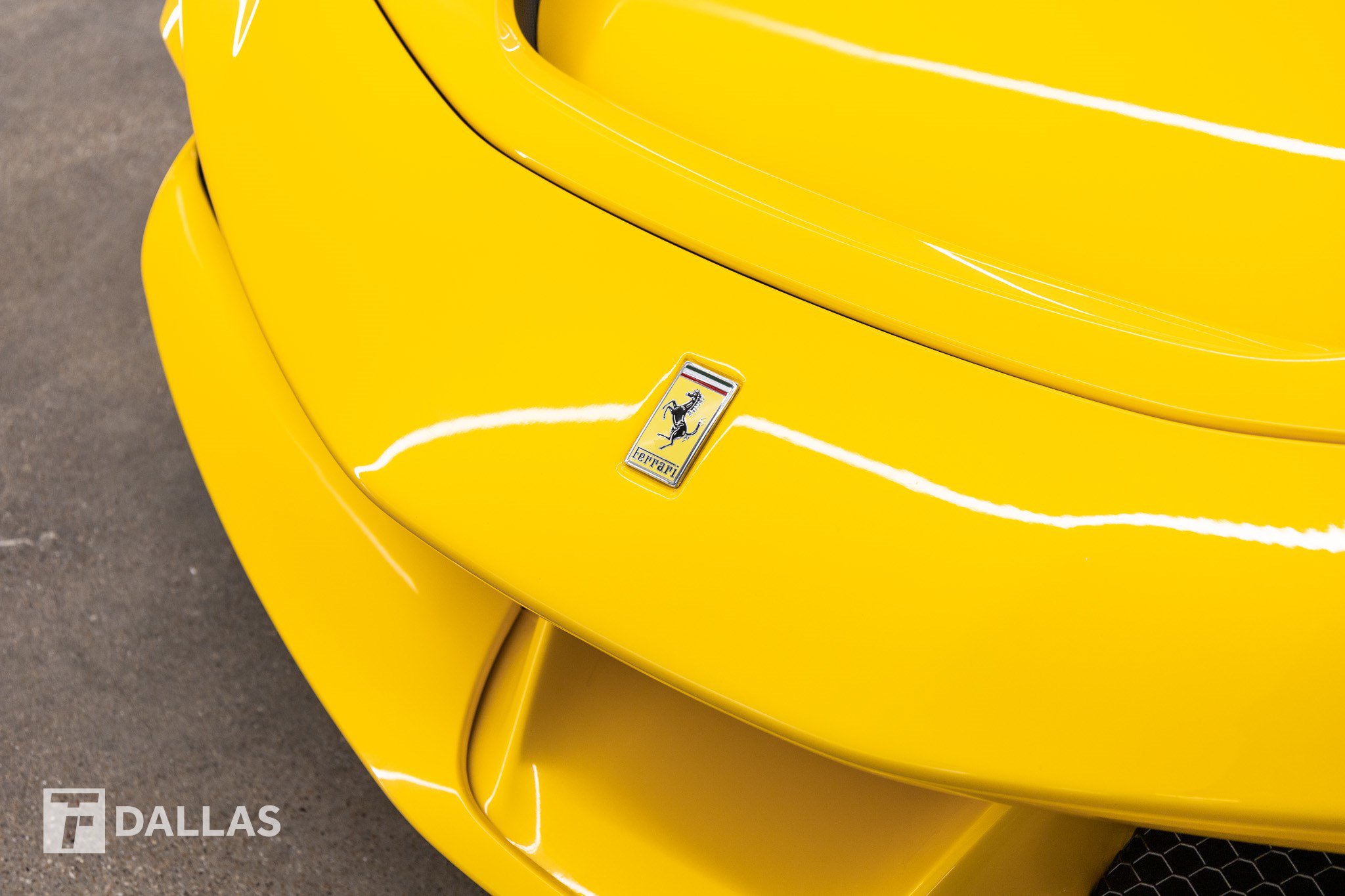 Used 2024 Ferrari SF90 Spider AWD/4WD image 4