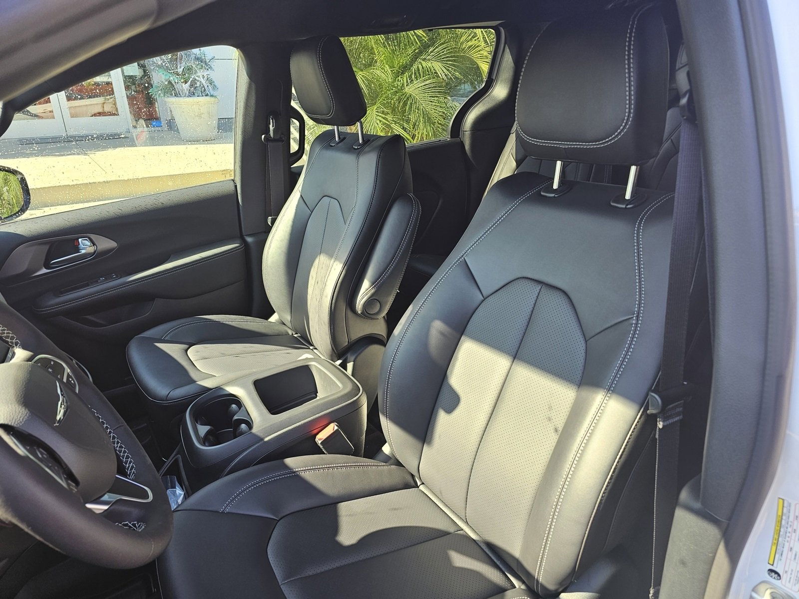 New 2026 Chrysler Voyager LX image 23