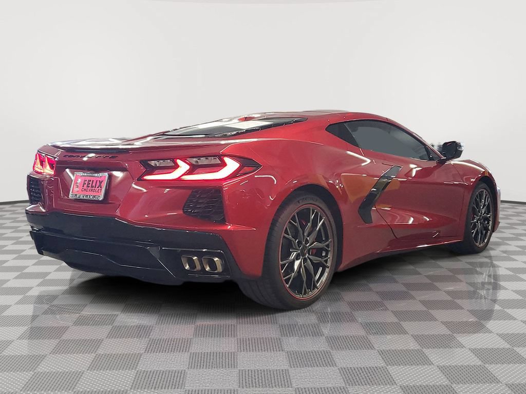 Used 2026 Chevrolet Corvette Stingray Coupe w/ 1LT RWD image 3