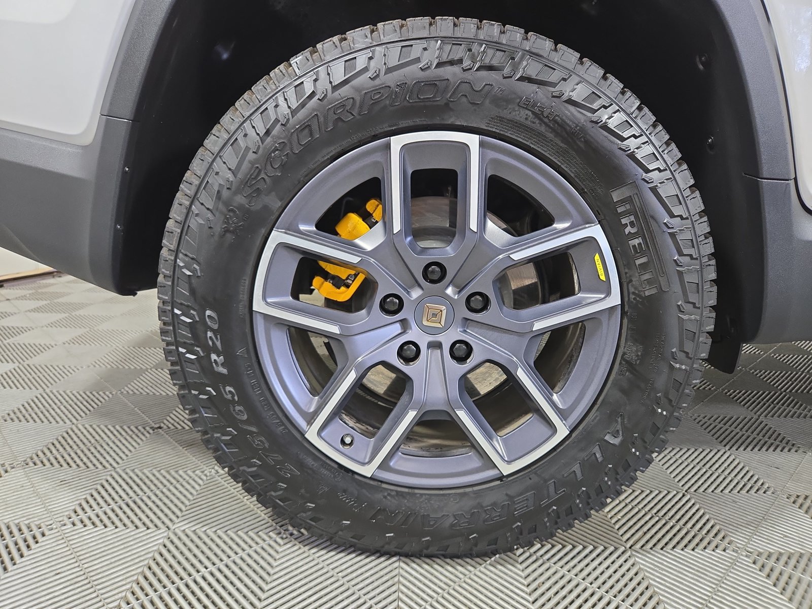 Used 2023 Rivian R1T Adventure Quad AWD/4WD image 11