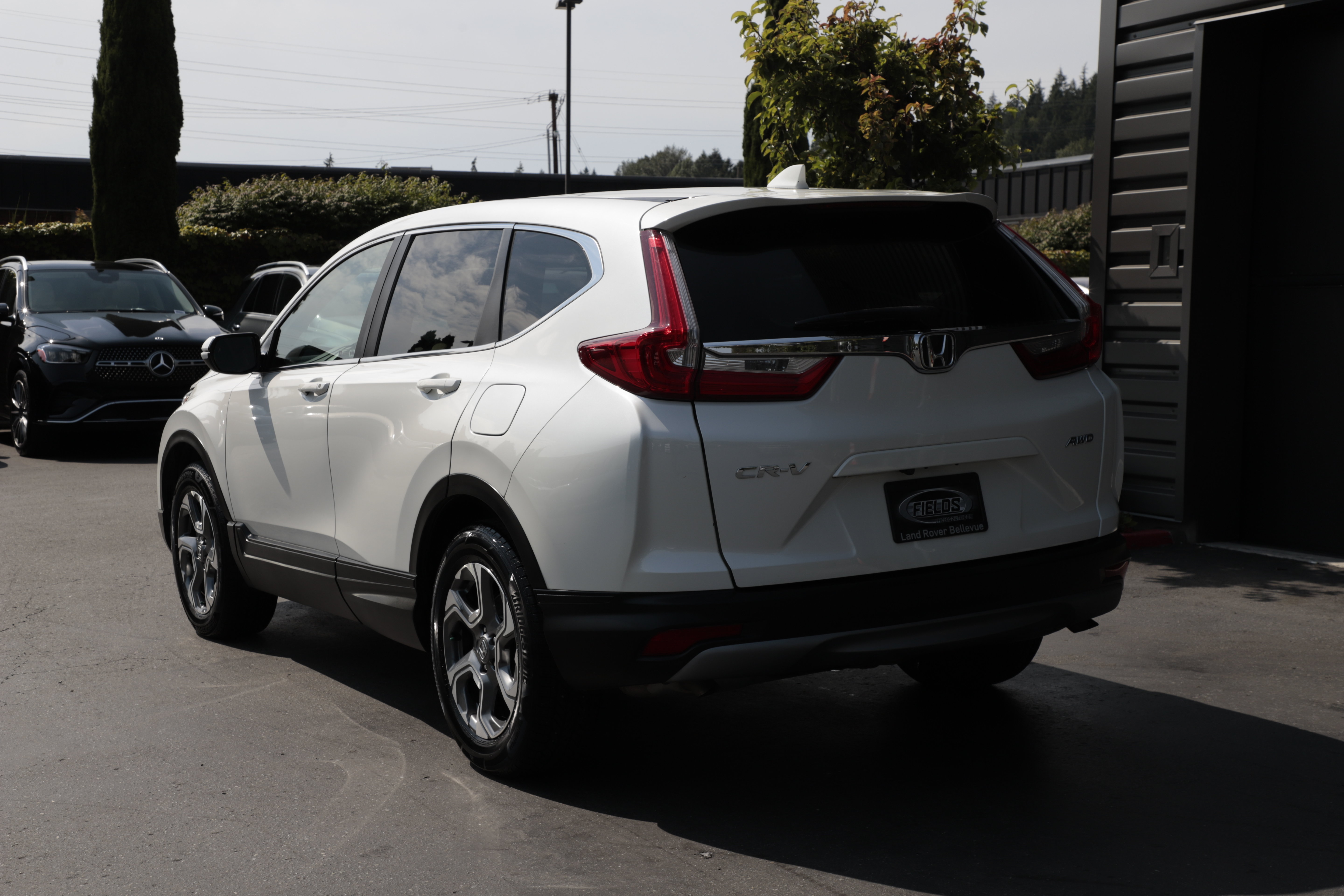 Used 2017 Honda CR-V EX image 4