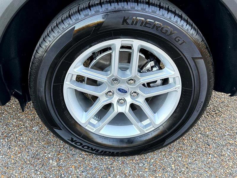 Used 2025 Ford Explorer Active image 50