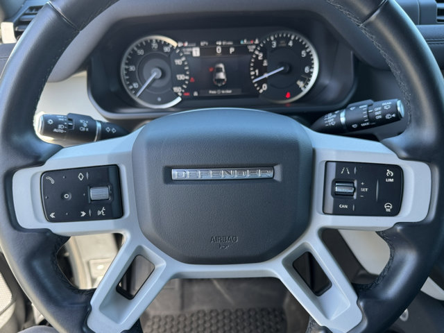 Used 2023 Land Rover Defender 130 X-Dynamic SE image 24