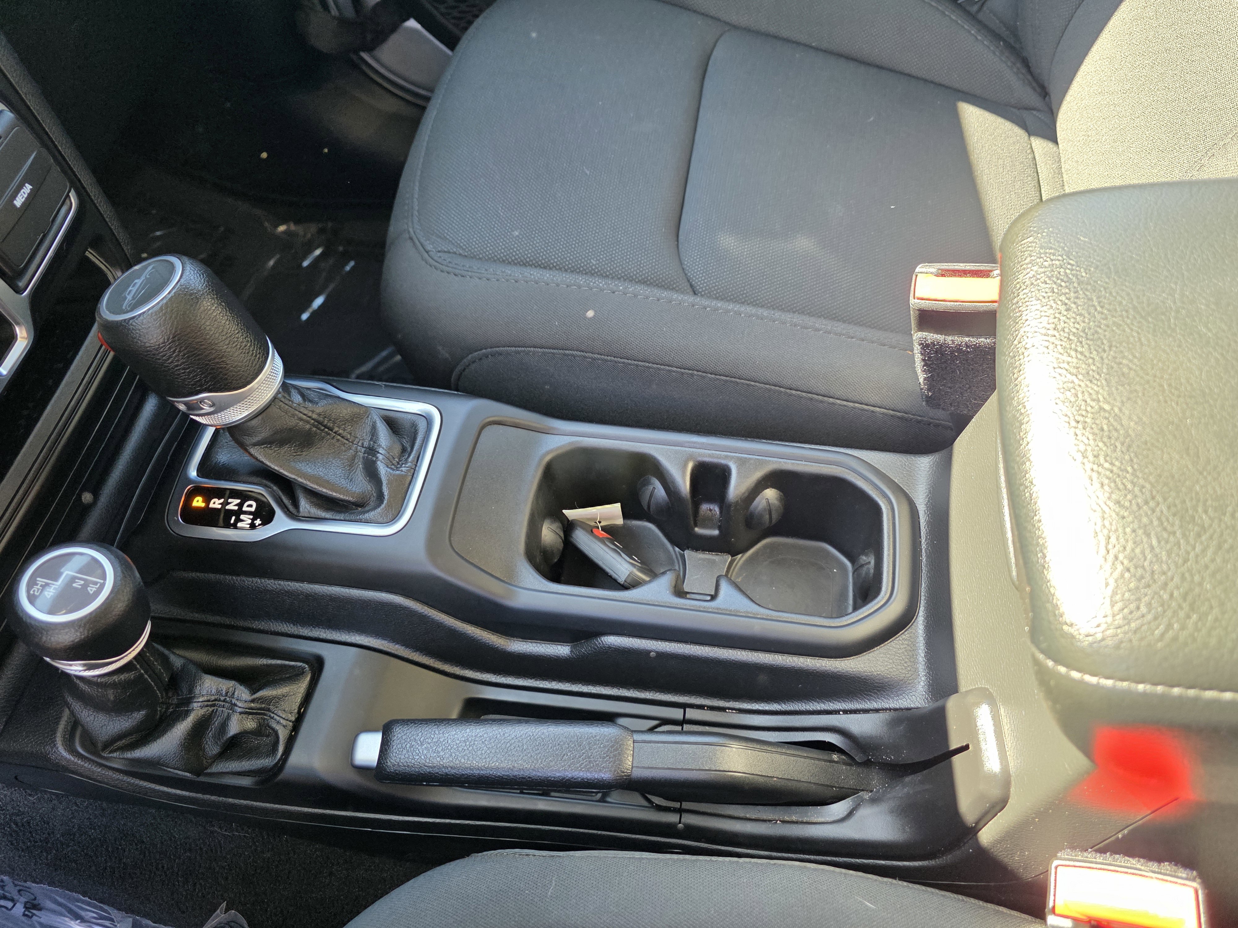 Certified 2023 Jeep Gladiator Sport image 15