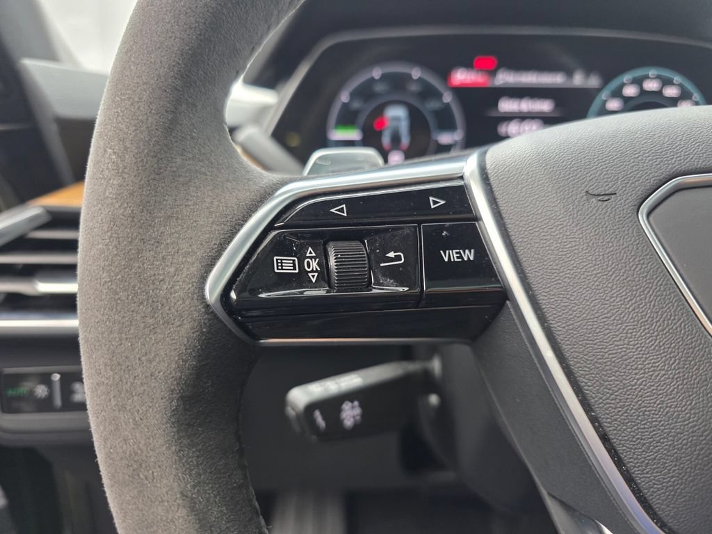 Used 2023 Audi e-tron GT Premium Plus AWD/4WD image 20