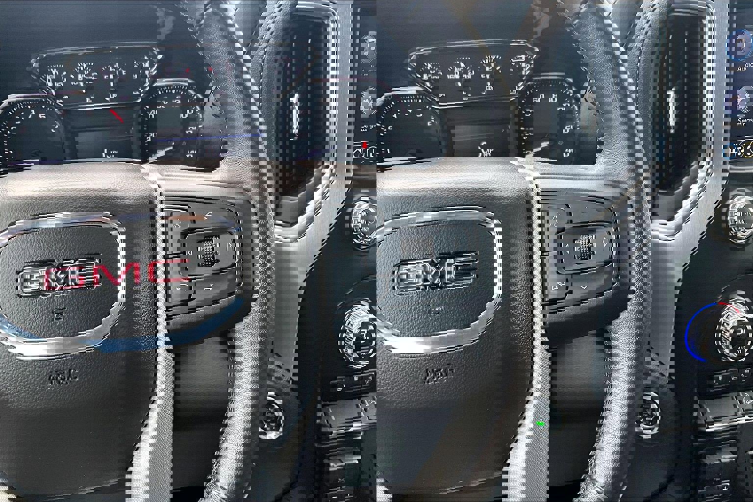 Used 2021 GMC Sierra 1500 SLT w/ SLT Premium Package image 25