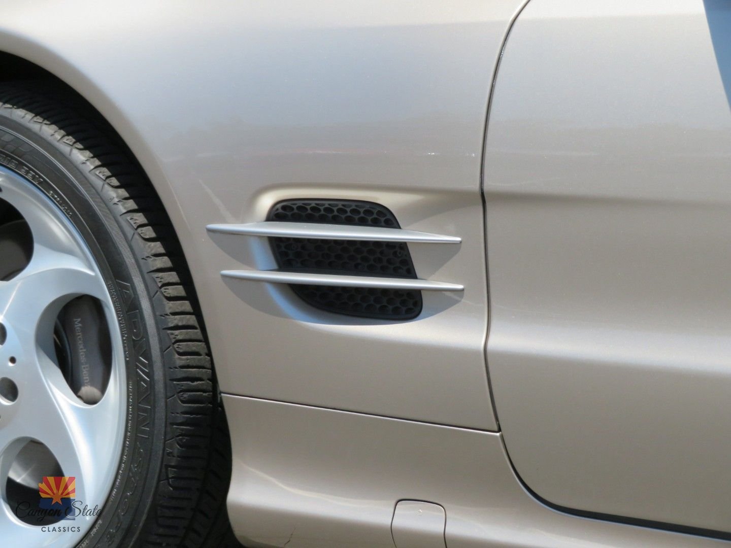Used 2003 Mercedes-Benz SL 500 image 23