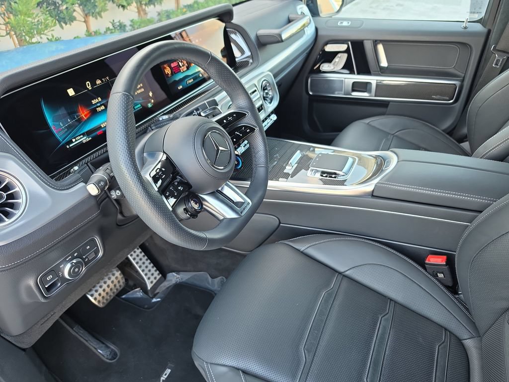 Used 2025 Mercedes-Benz G 63 AMG 4MATIC w/ Seat Comfort Package image 19