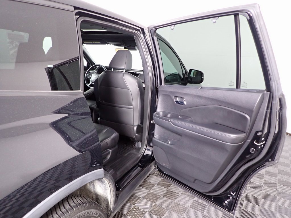 Used 2019 Honda Passport EX-L image 32