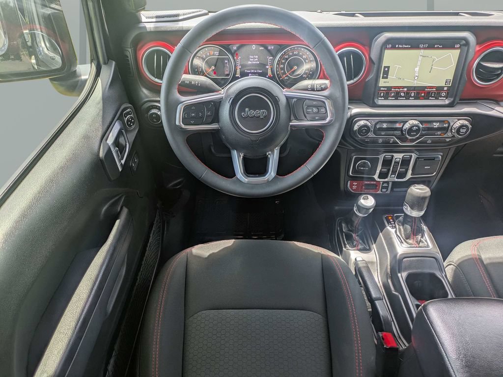 Used 2023 Jeep Gladiator Rubicon AWD/4WD image 16