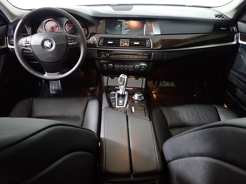 Used 2013 BMW 535i xDrive Sedan image 34