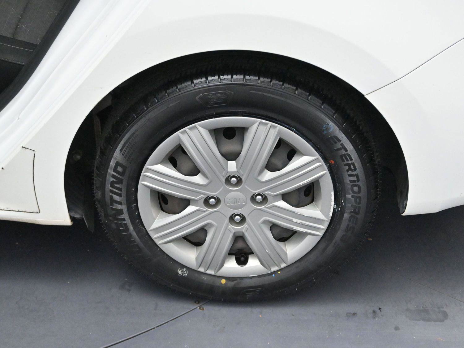 Used 2021 Kia Rio S image 28