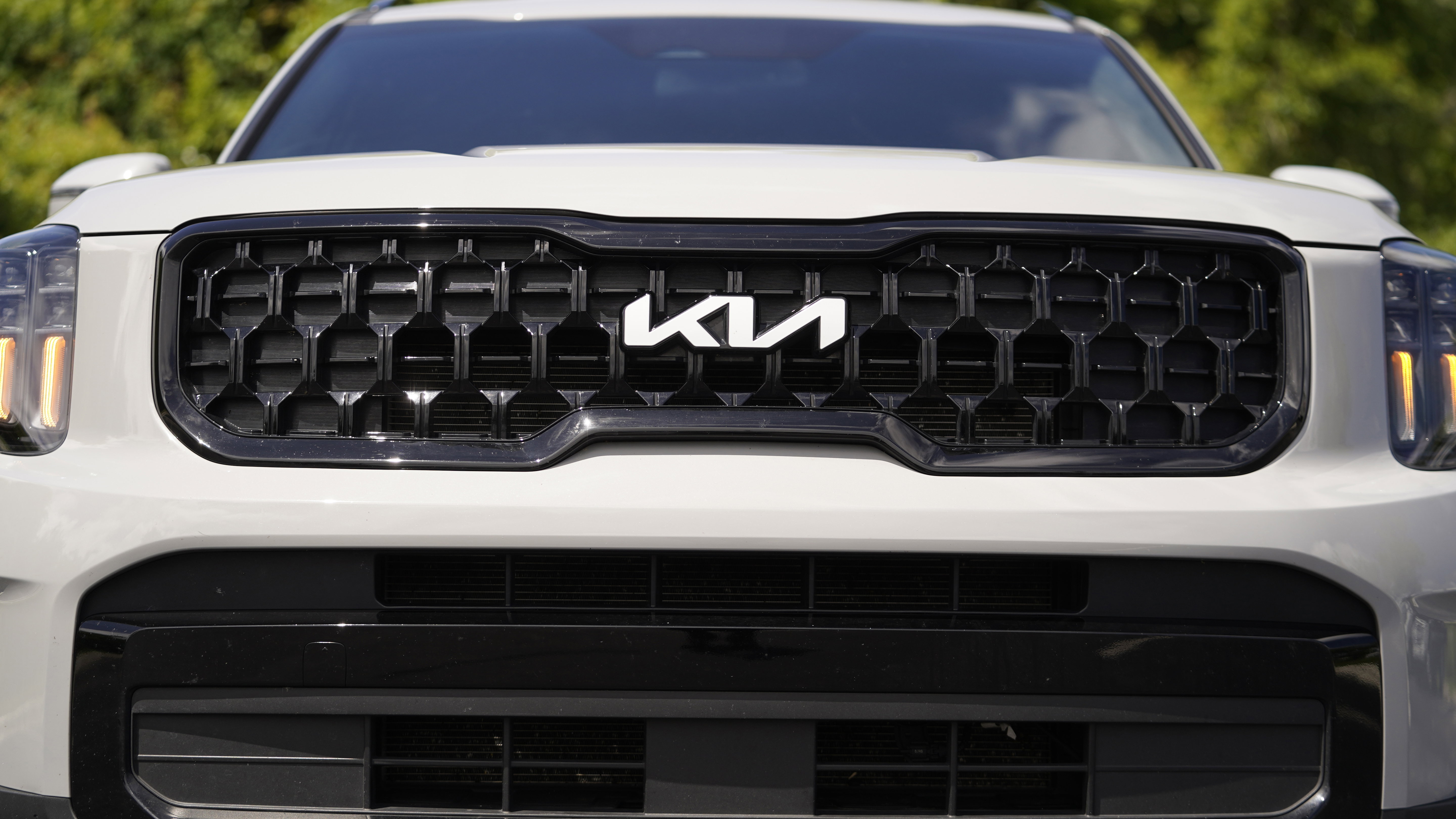 Used 2024 Kia Telluride EX X-Line AWD/4WD image 40