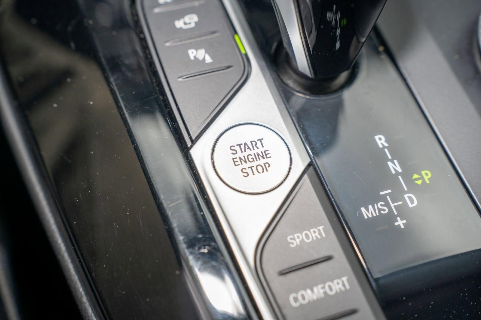 Used 2024 BMW X4 M40i image 34