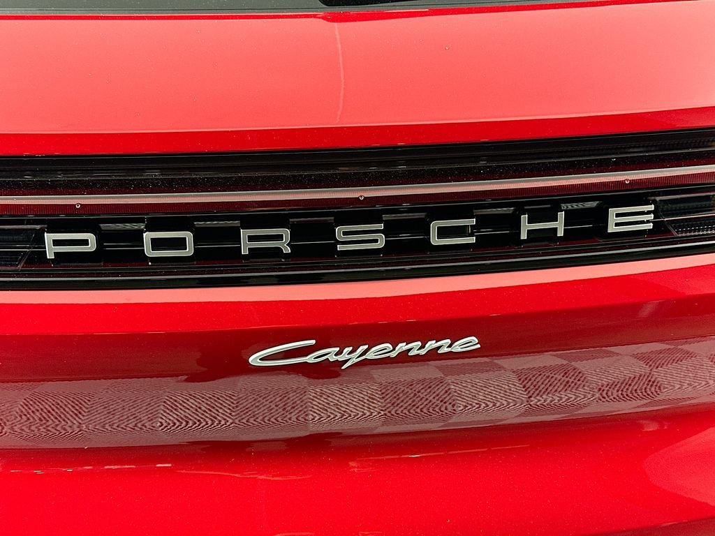 New 2026 Porsche Cayenne AWD/4WD image 34